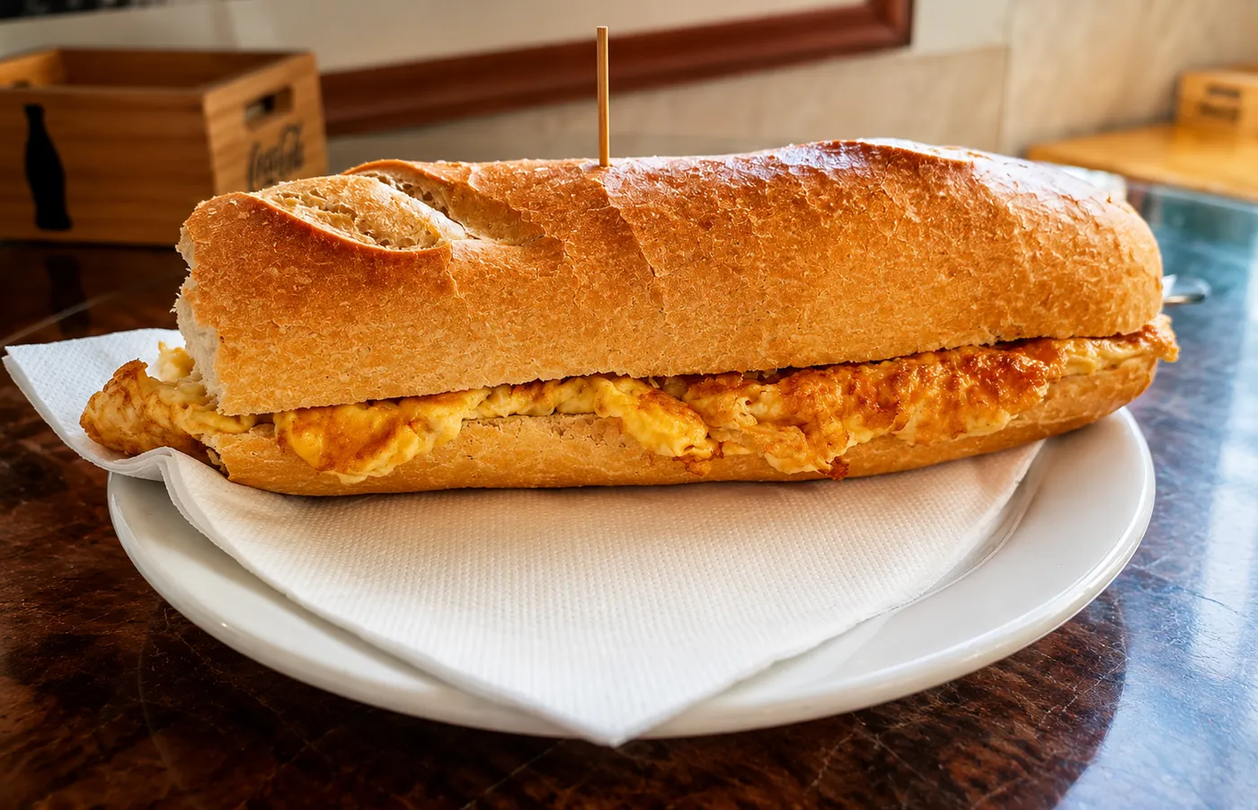 Bocadillo de tortilla francesa